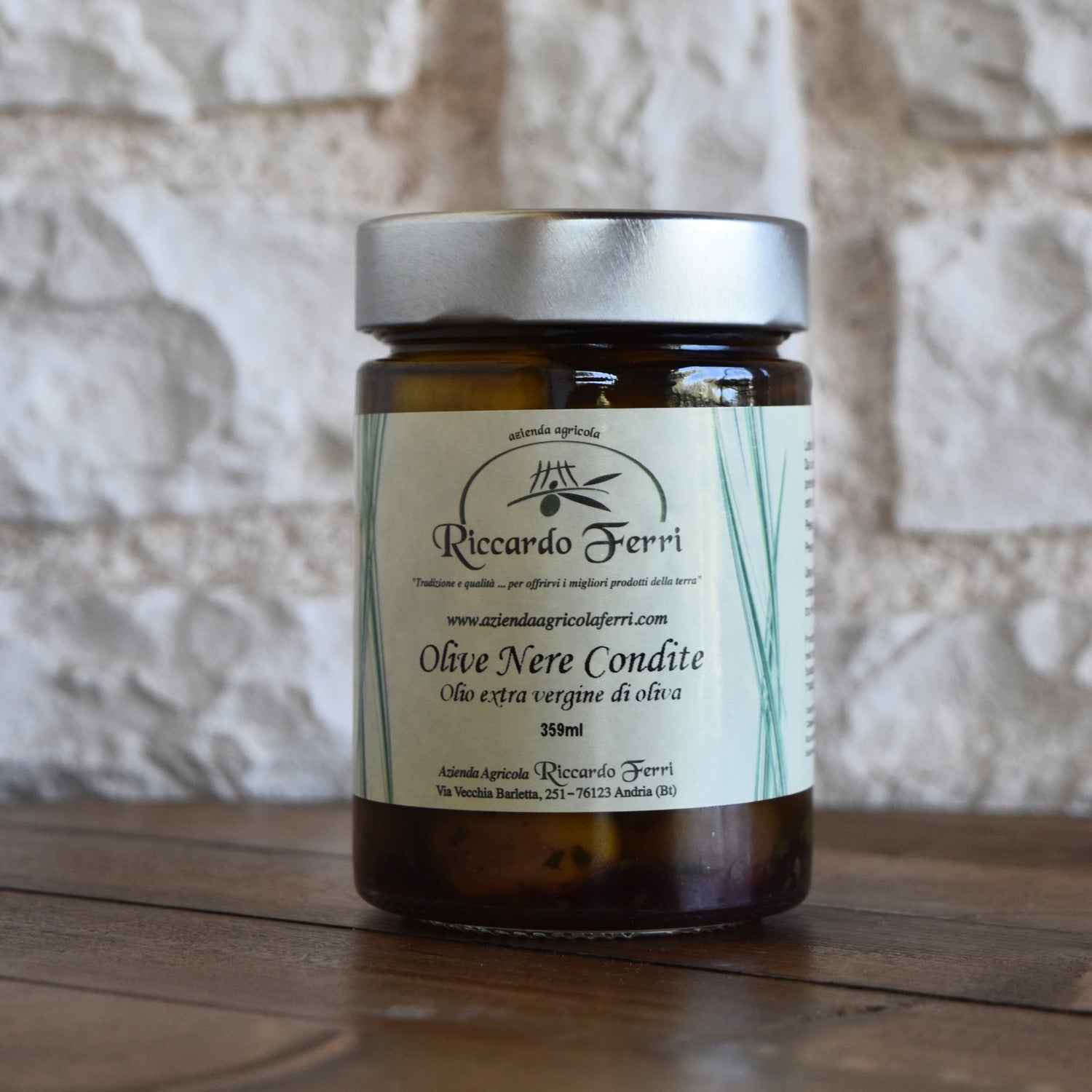 359 gr Black olives seasoned in extra virgin olive oil