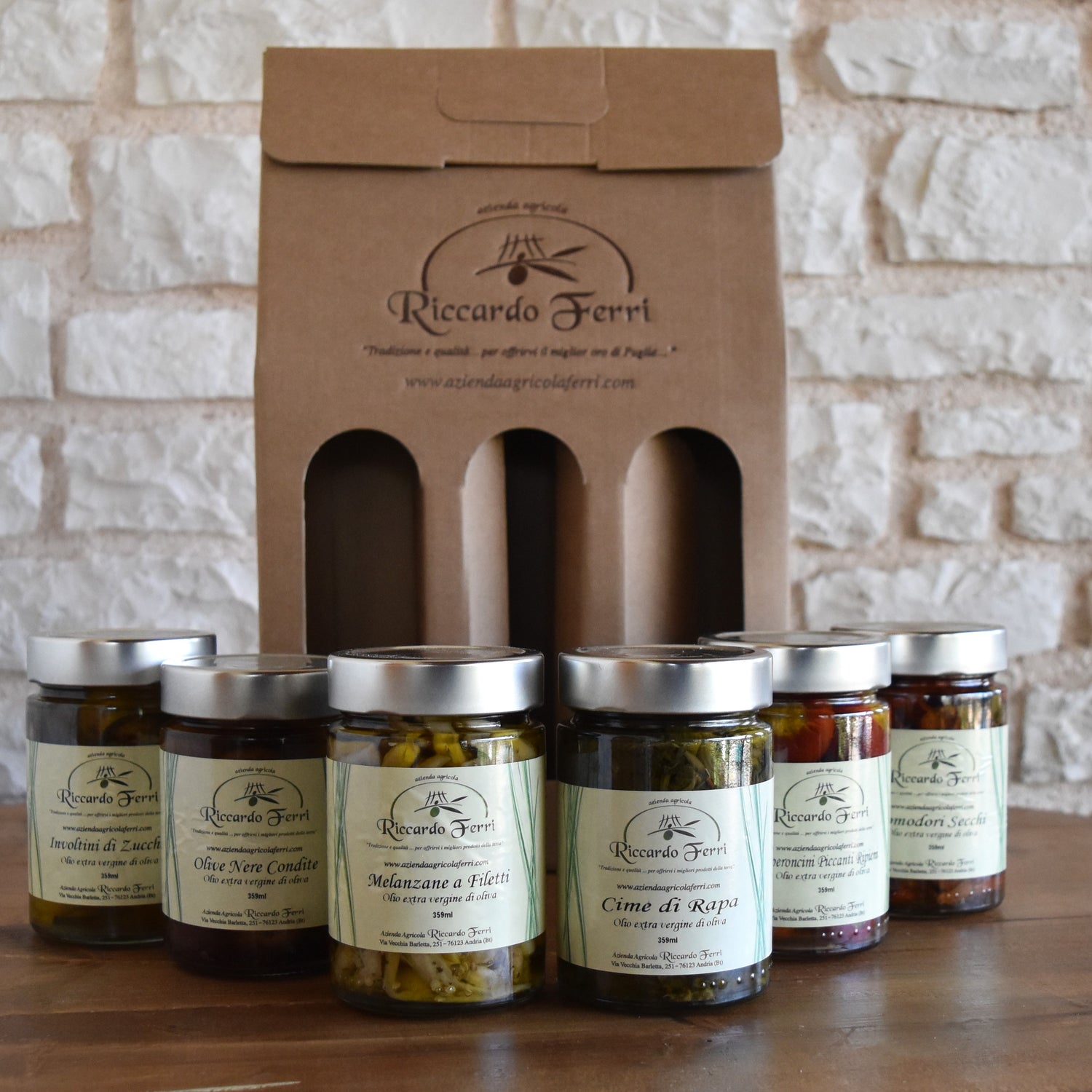 Koffer mit sechs Gläsern à 359 g gemischte Produkte in Öl mit extra nativem Olivenöl