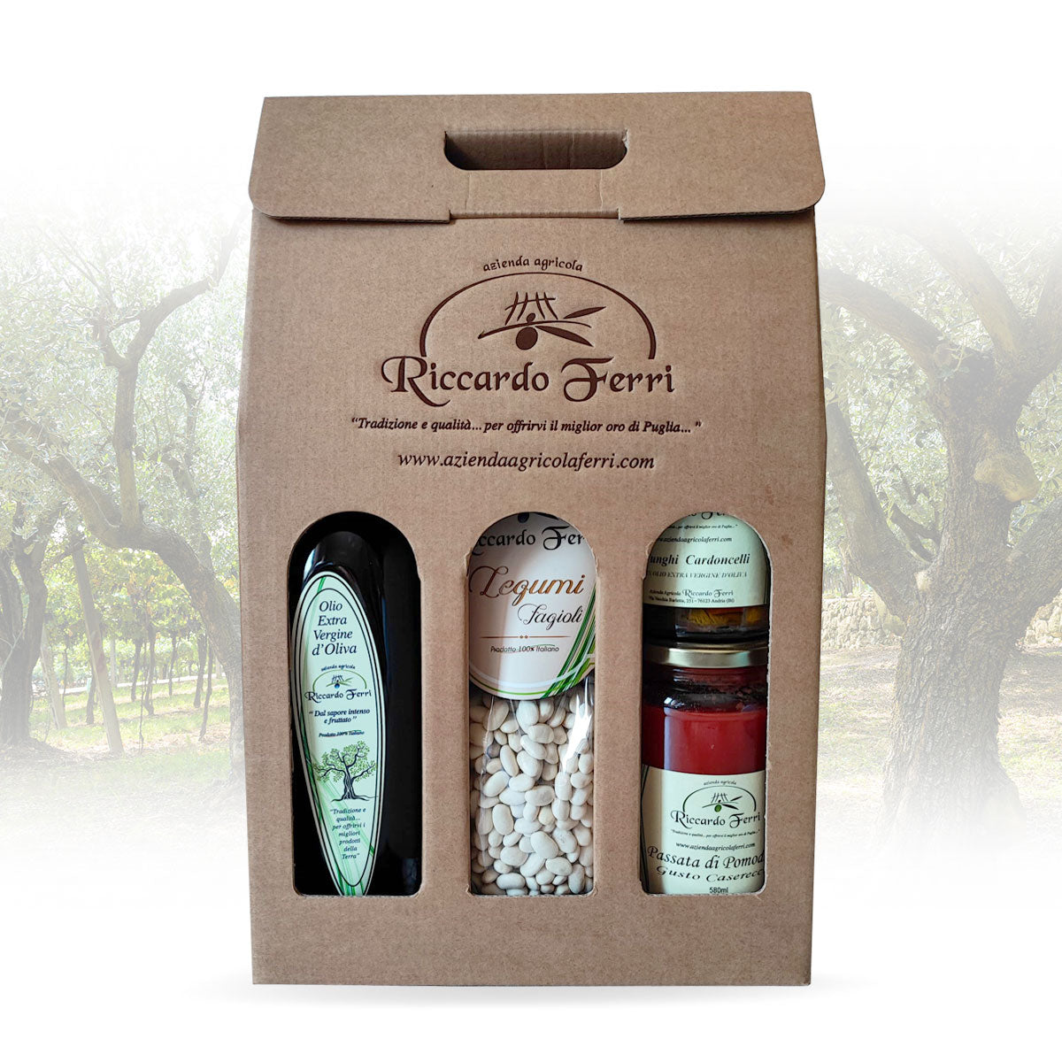 Case with assorted samples (oil, beans, tomato puree, preserves) €21.30